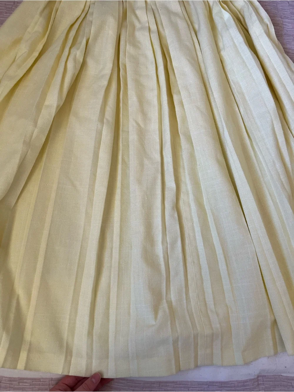 Authentic Vintage Joyce Sportswear Yellow Pleated Knee-Length Skirt Size 17-18 - Picture 2 of 9